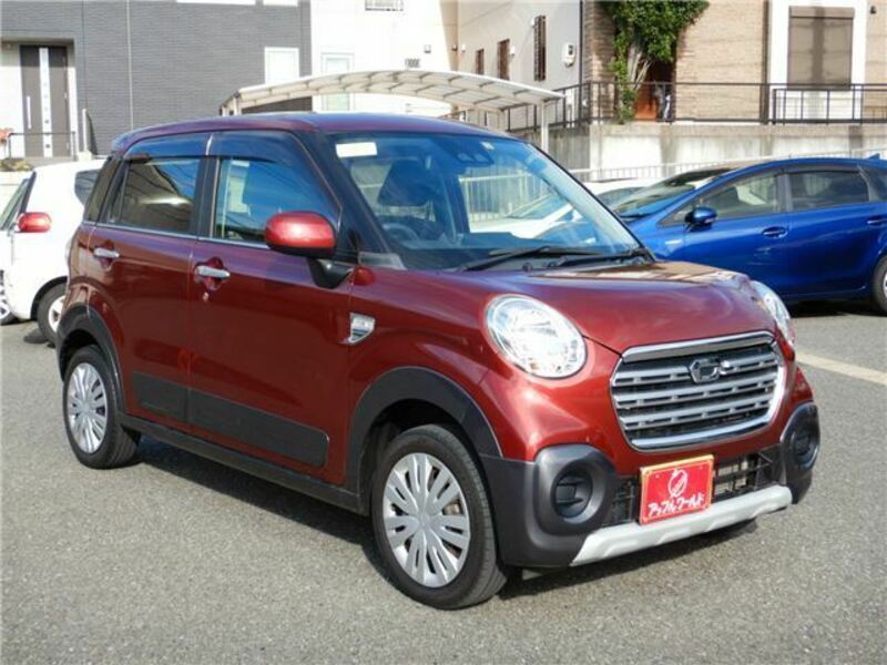 DAIHATSU　CAST