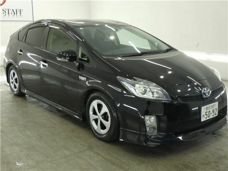 Used 2012 TOYOTA PRIUS PHV ZVW35 | SBI Motor Japan