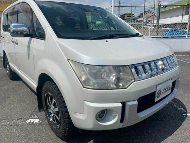 DELICA D5