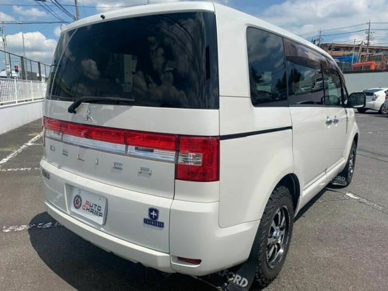 DELICA D5