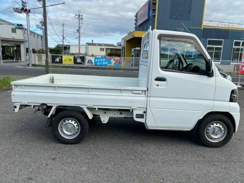 CLIPPER TRUCK