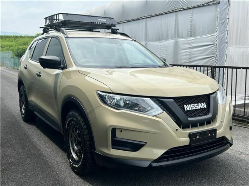 NISSAN　X-TRAIL