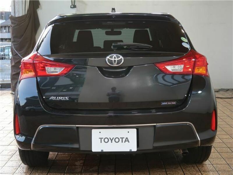 AURIS