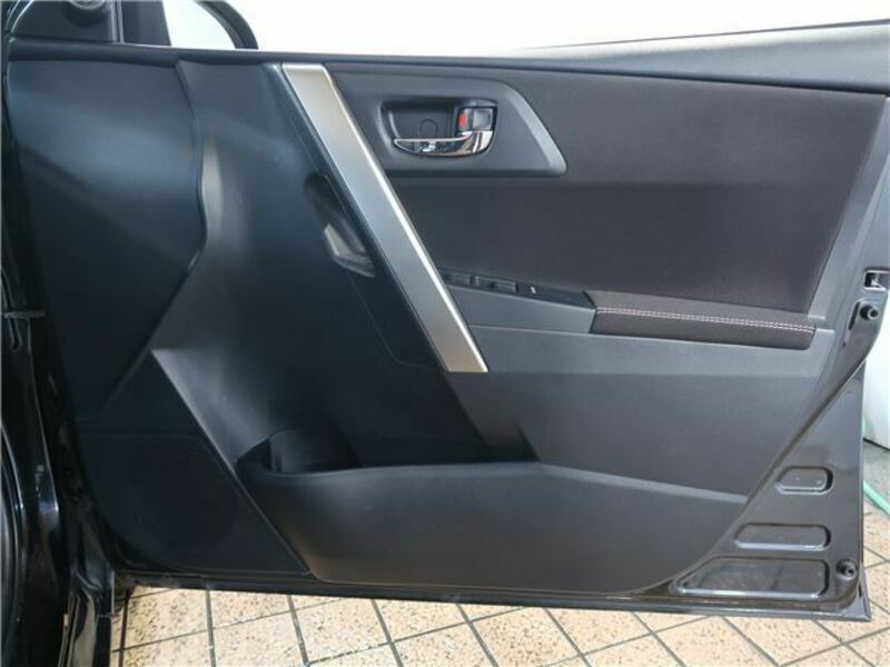 AURIS