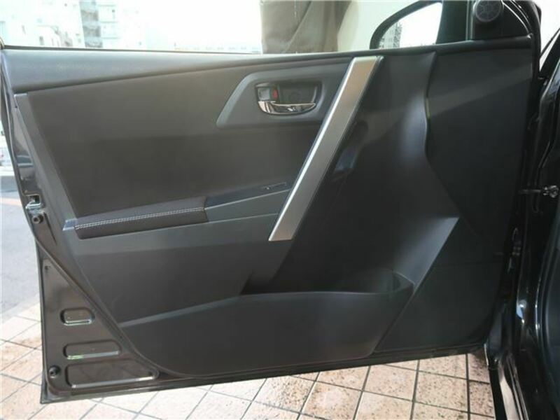 AURIS