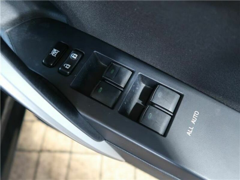 AURIS