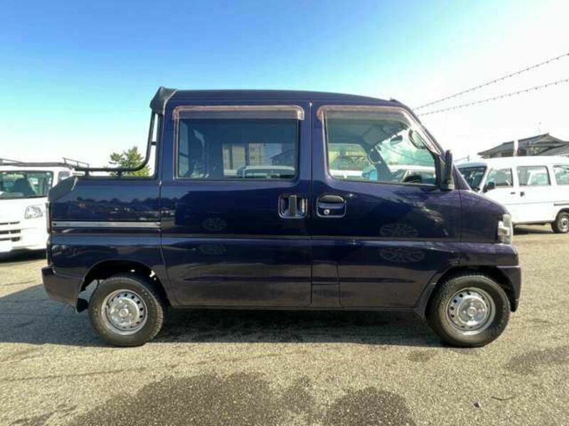 MINICAB VAN