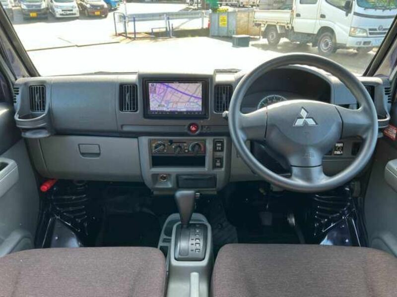 MINICAB VAN