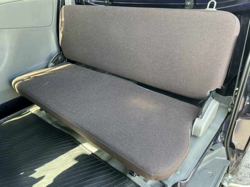 MINICAB VAN