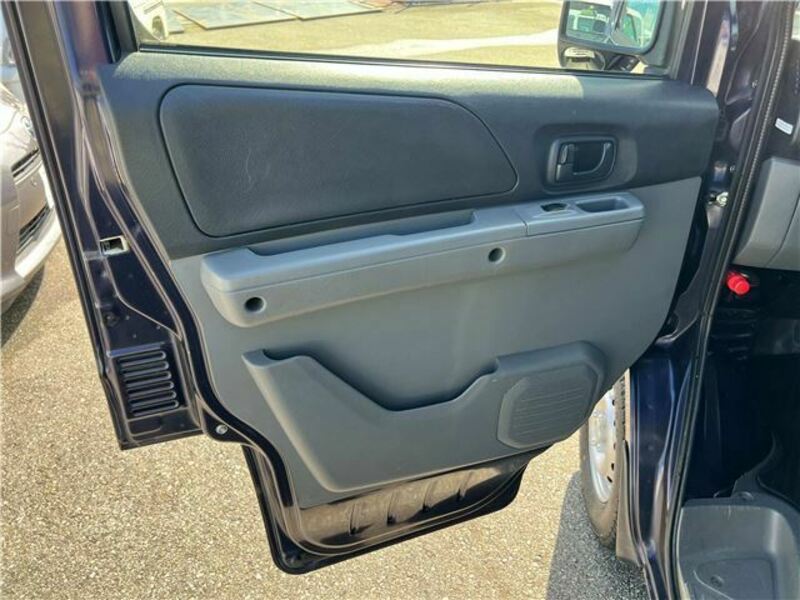 MINICAB VAN
