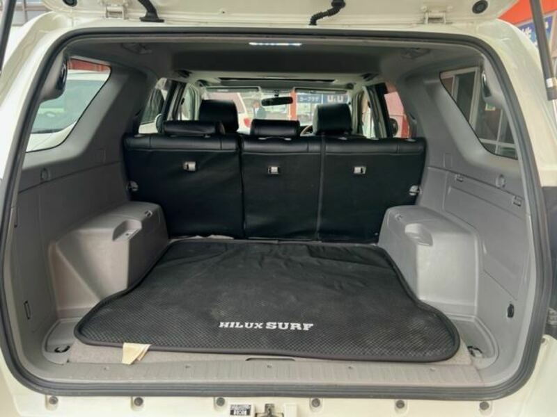 HILUX SURF