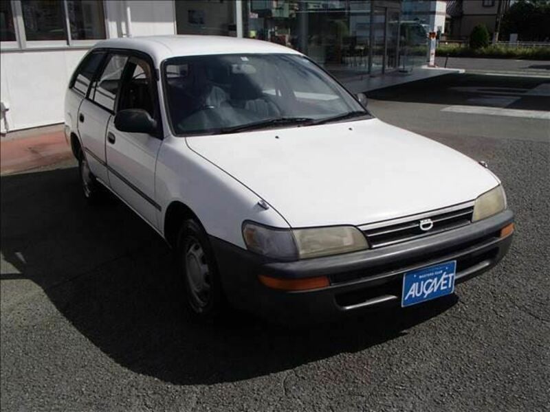 COROLLA VAN