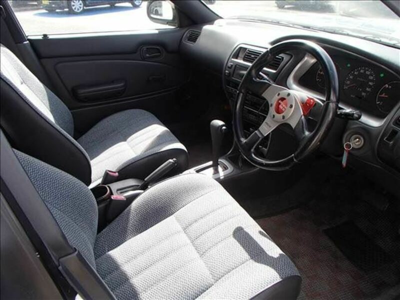 COROLLA VAN