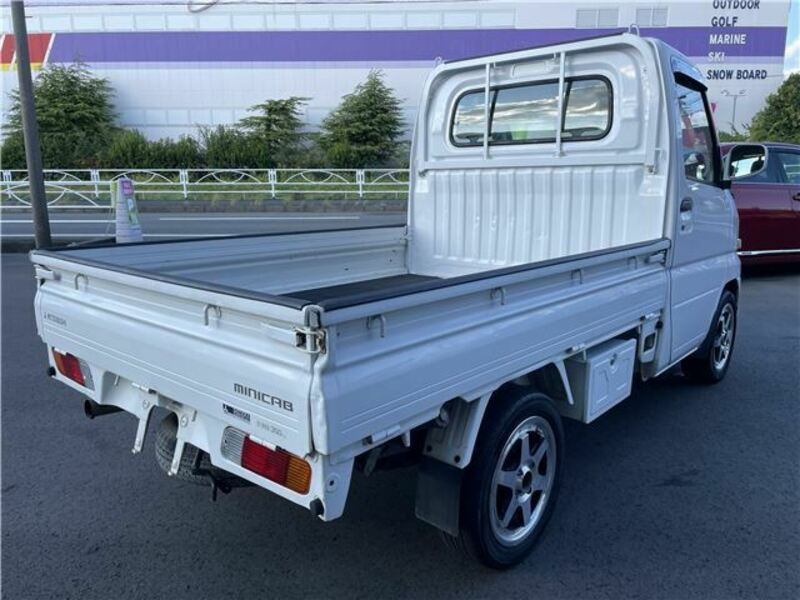 MINICAB TRUCK