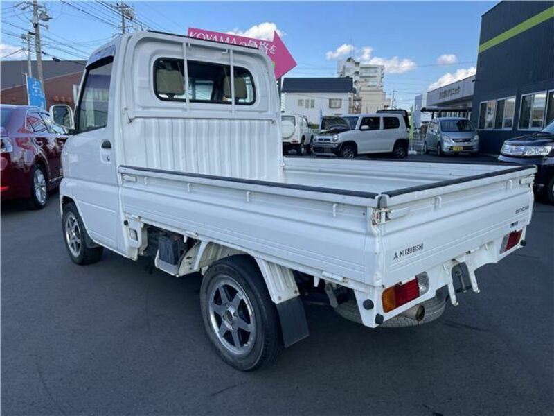 MINICAB TRUCK