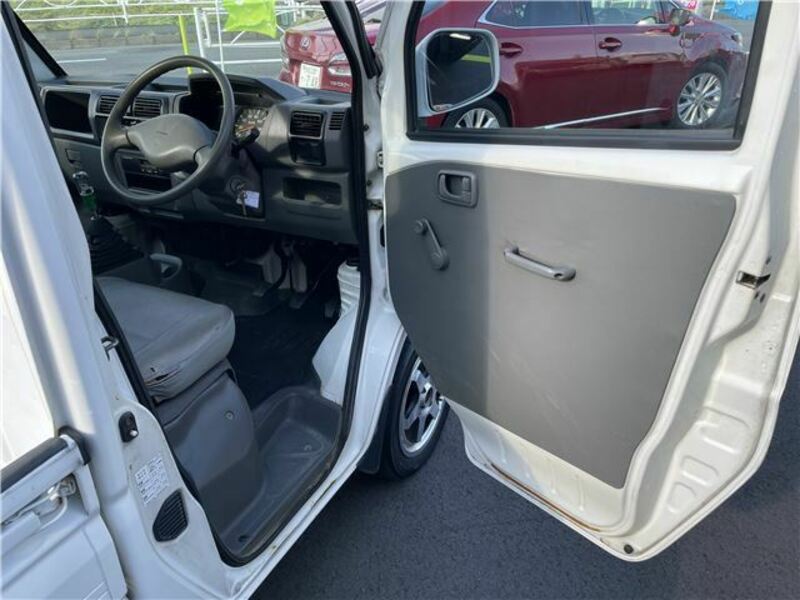 MINICAB TRUCK