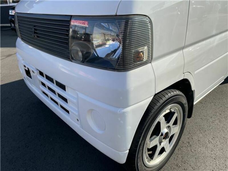 MINICAB TRUCK