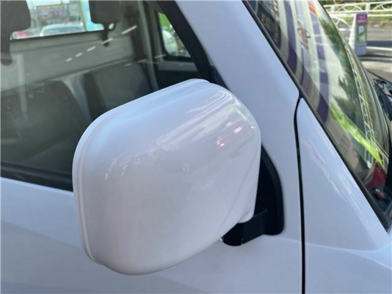 MINICAB TRUCK