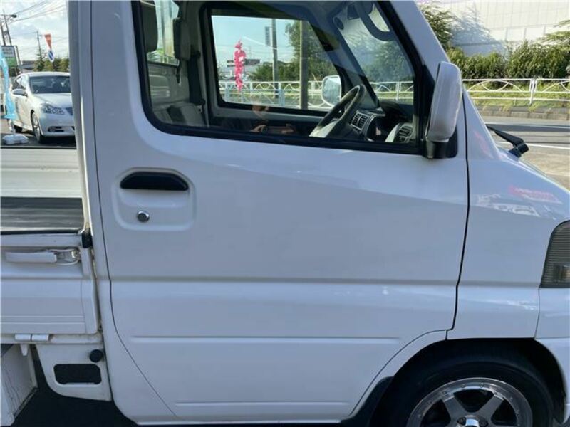MINICAB TRUCK