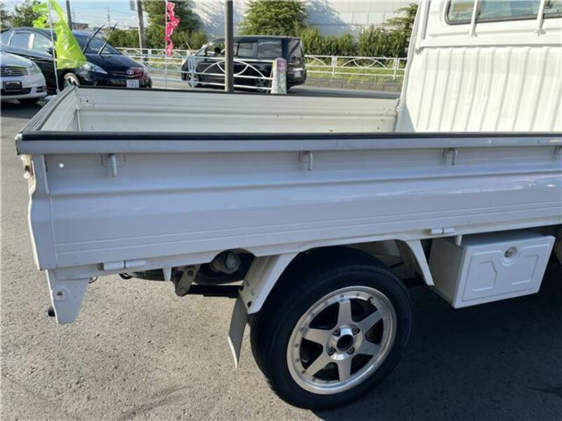 MINICAB TRUCK