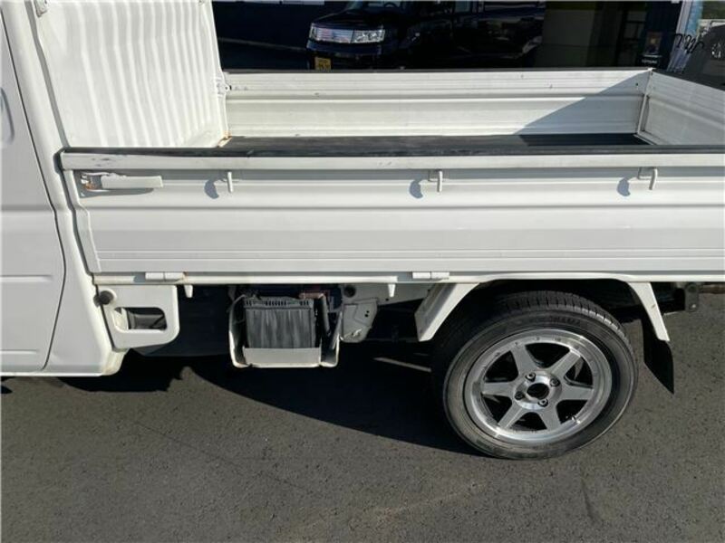 MINICAB TRUCK