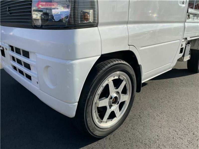 MINICAB TRUCK