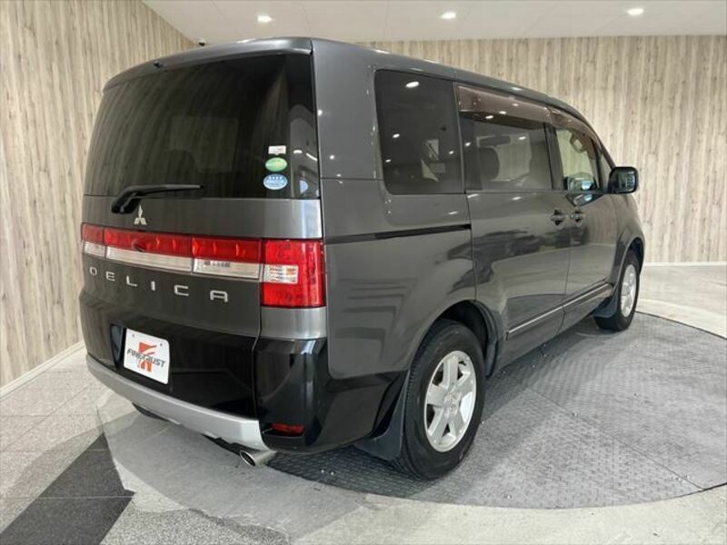 DELICA D5