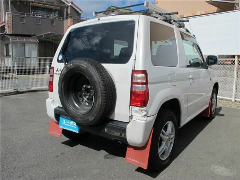 PAJERO MINI