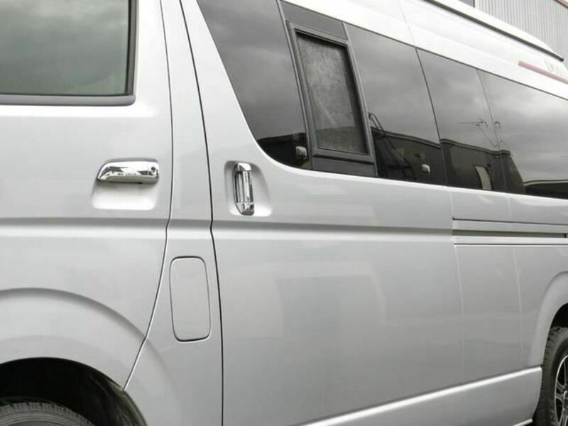 HIACE VAN-21