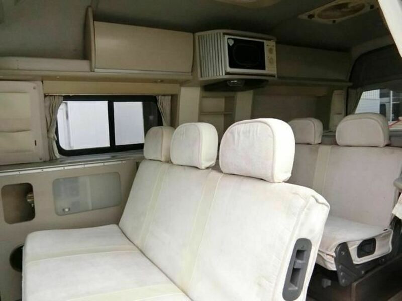 HIACE VAN-35