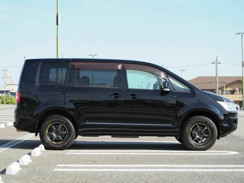 DELICA D5