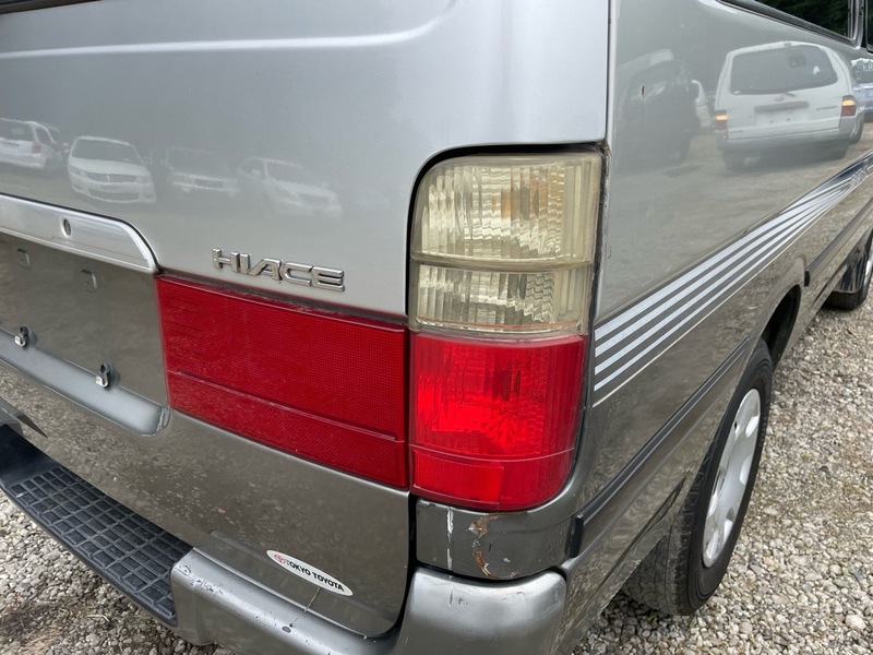 HIACE VAN-18