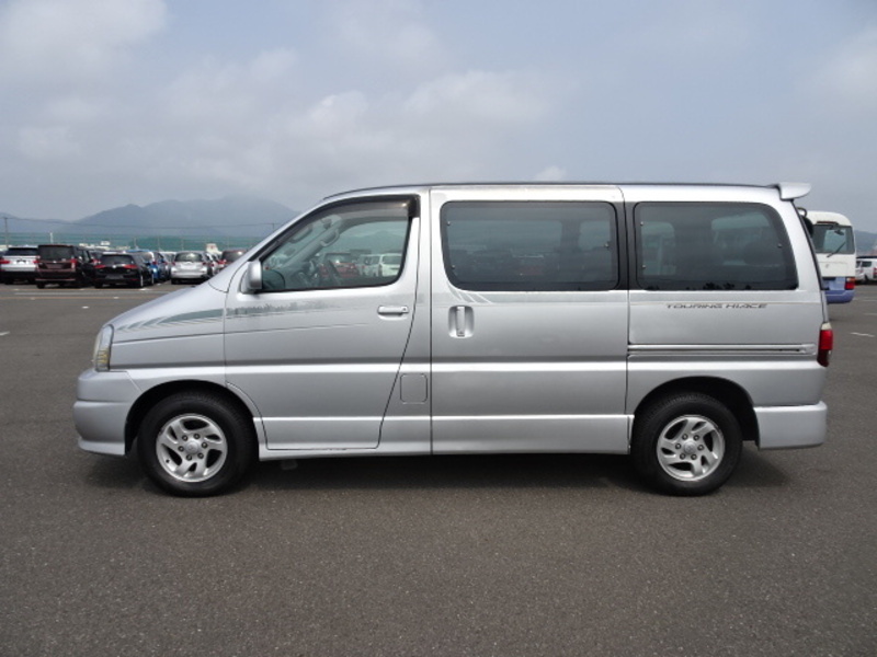 HIACE REGIUS