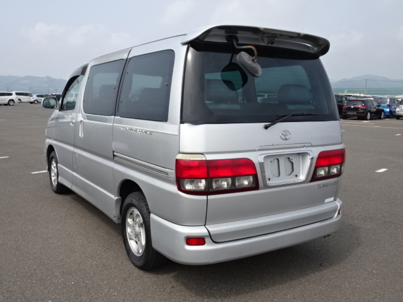 HIACE REGIUS