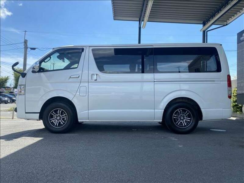 HIACE VAN-13