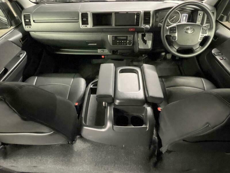 HIACE WAGON