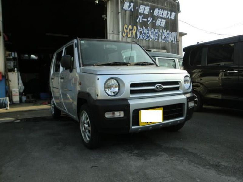 DAIHATSU NAKED