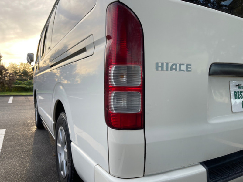 HIACE VAN-18