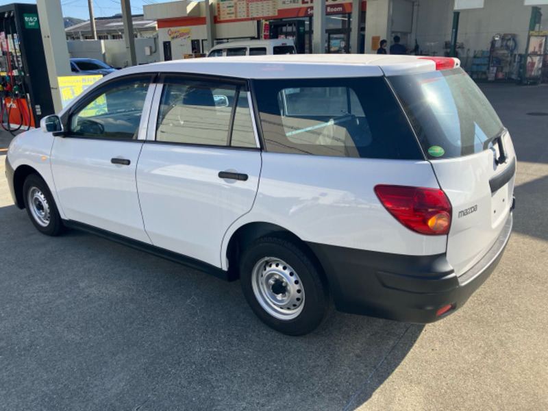 FAMILIA VAN