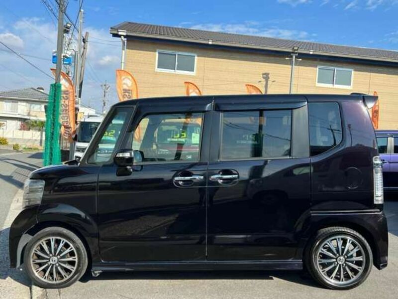 N BOX CUSTOM