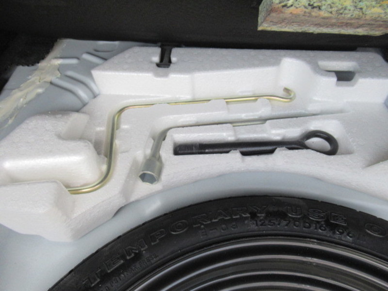 COROLLA AXIO