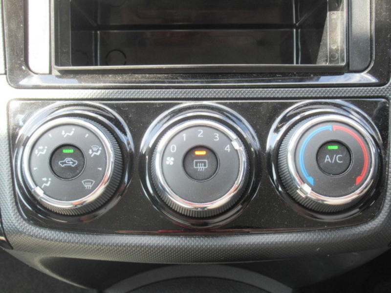 COROLLA AXIO
