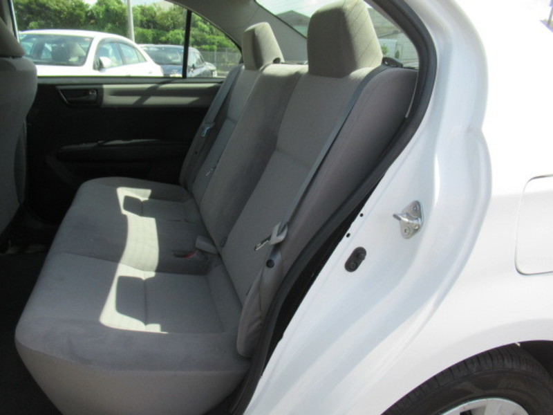 COROLLA AXIO