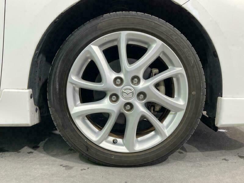 Axela Sport