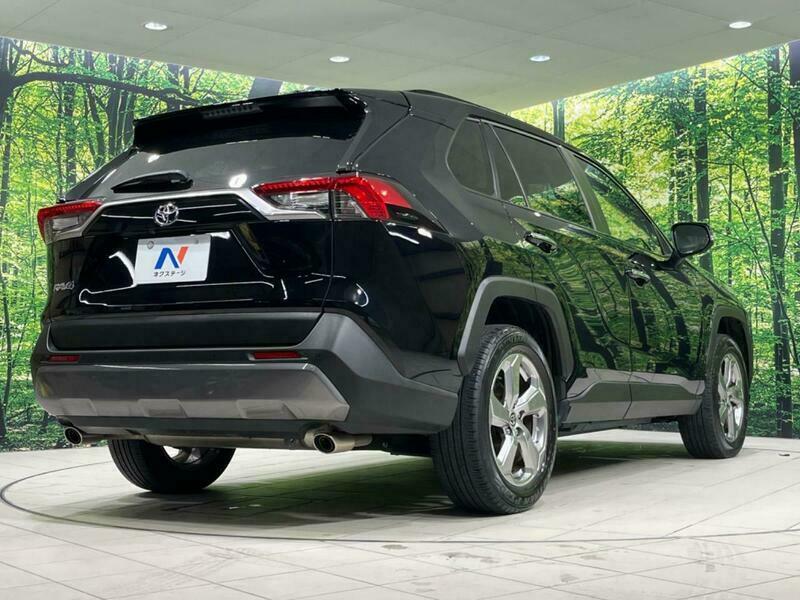 RAV4