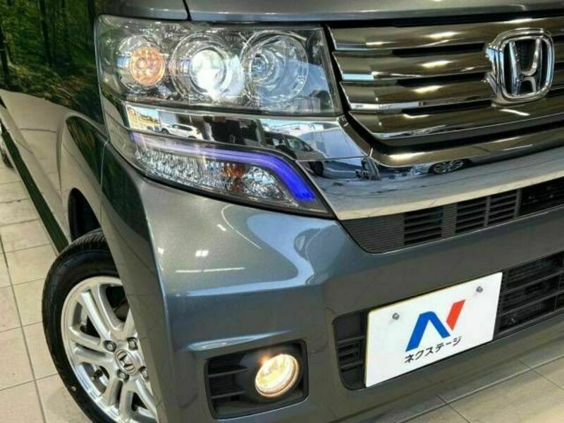 N BOX CUSTOM