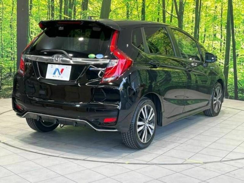FIT HYBRID