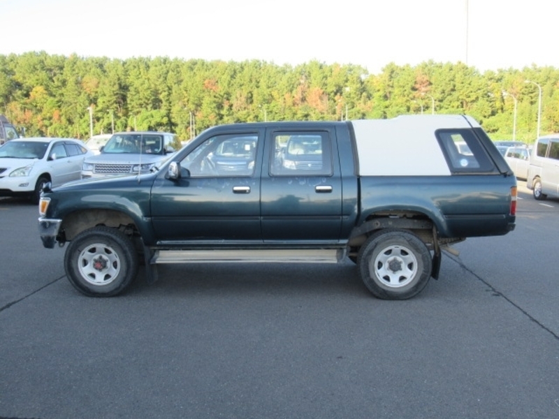 HILUX