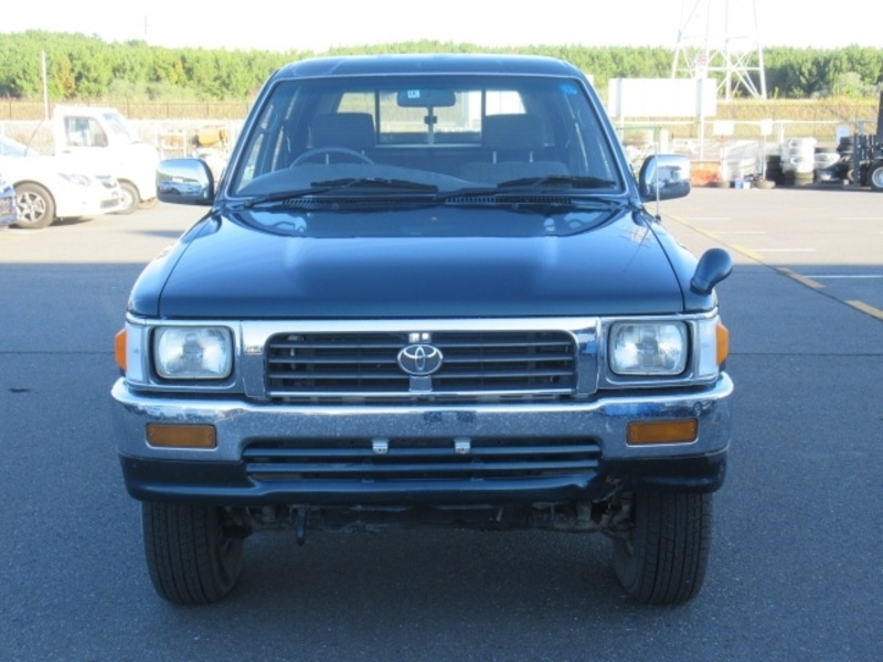 HILUX