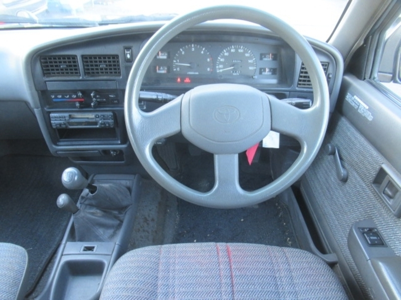 HILUX